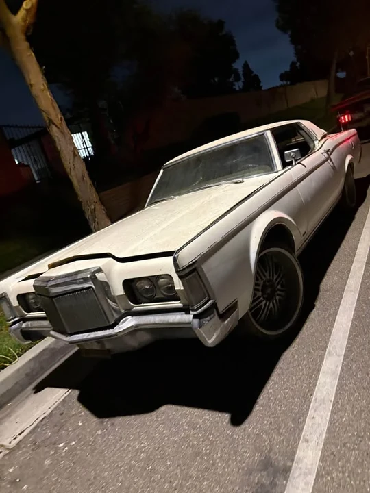 1969 Lincoln Continental 4th Gen - Image 2 of 7