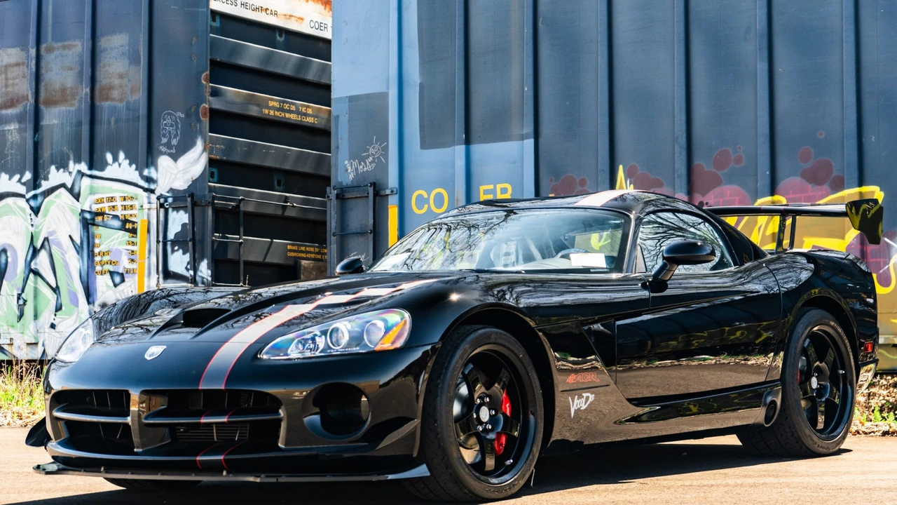2010 Dodge Viper ACR 4th Gen - Image 3 of 31