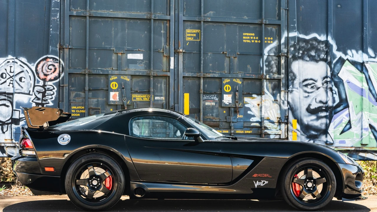 2010 Dodge Viper ACR 4th Gen - Image 15 of 31