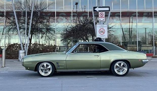 '69 Pontiac Firebird Sport Coupe