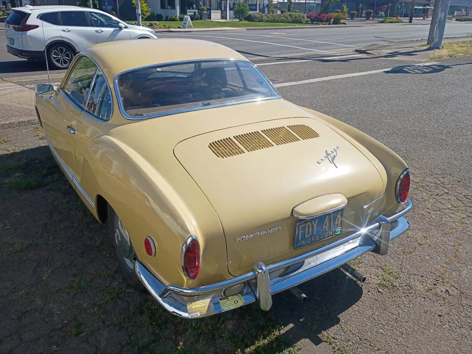 1969 Volkswagen Karmann Ghia - Image 5 of 9