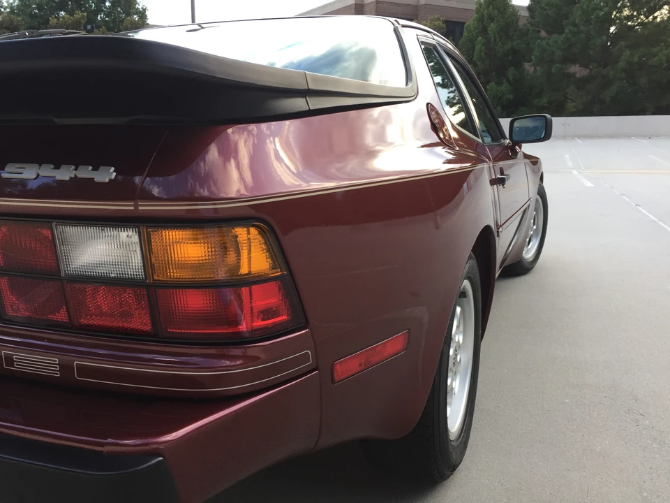 1985 Porsche 944 - Image 15 of 31