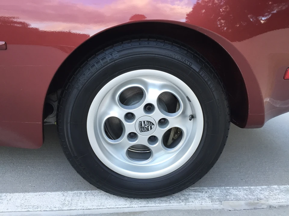 1985 Porsche 944 - Image 19 of 31