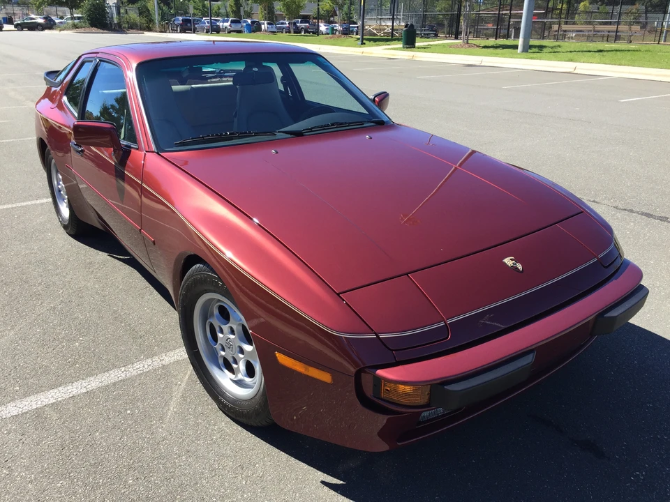 1985 Porsche 944 - Image 3 of 31