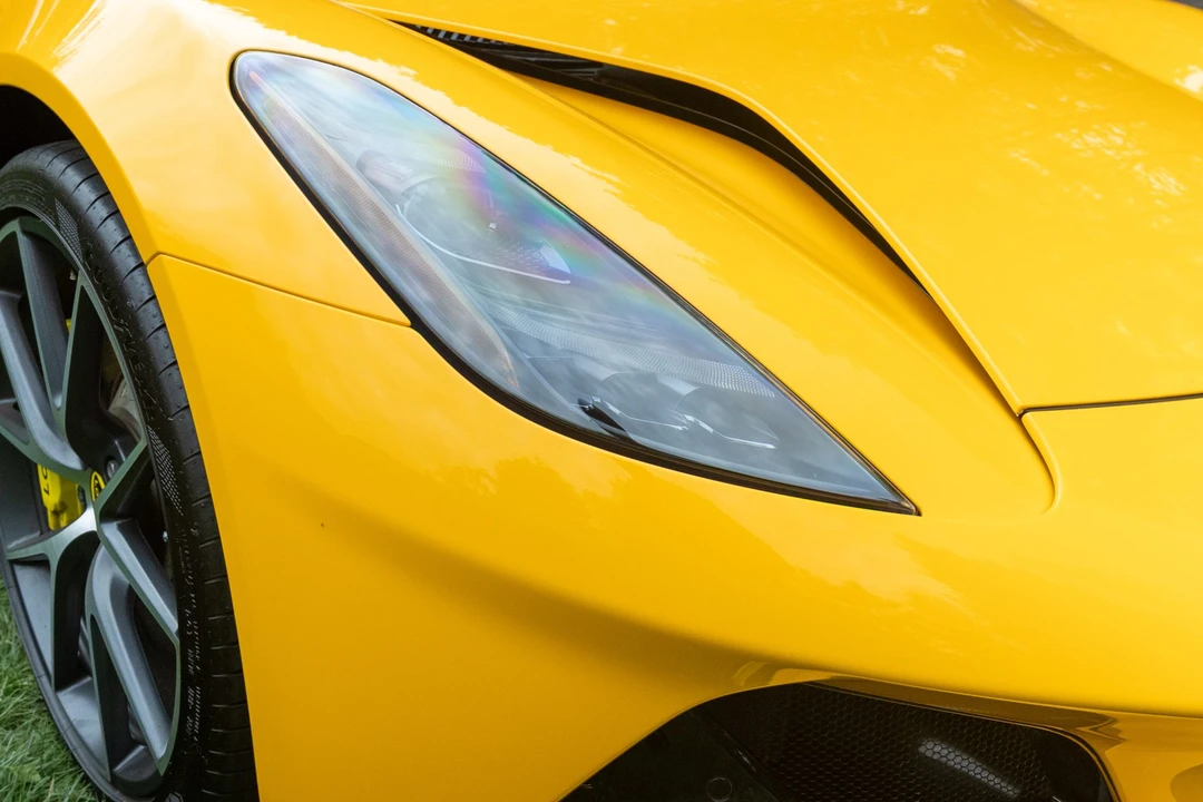 2024 Lotus Emira - Image 22 of 31
