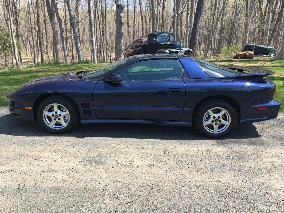 2001 Pontiac Firebird Trans Am 4th Gen - Image 4 of 31