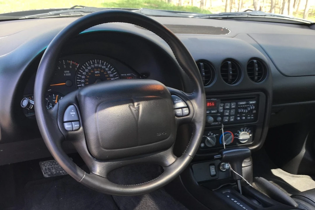 2001 Pontiac Firebird Trans Am 4th Gen - Image 29 of 31