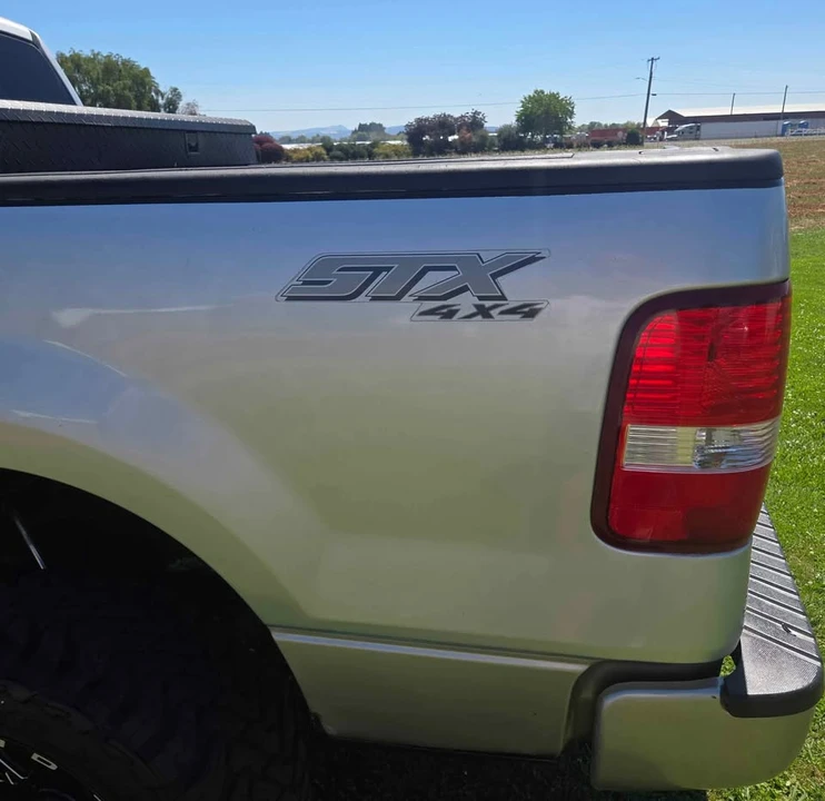 2005 Ford F-150 11th Gen - Image 6 of 10