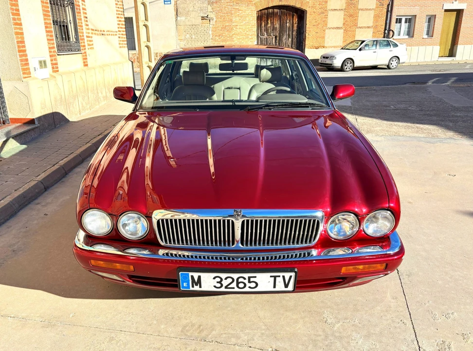 1996 Jaguar X300 XJ - Image 19 of 31