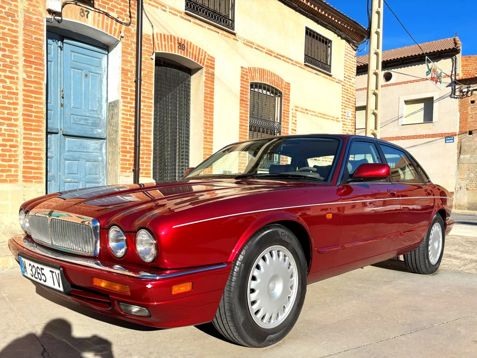 1996 Jaguar X300 XJ - Image 4 of 31