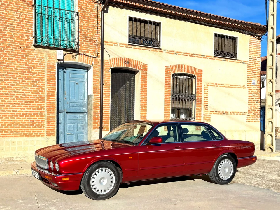 1996 Jaguar X300 XJ - Image 3 of 31