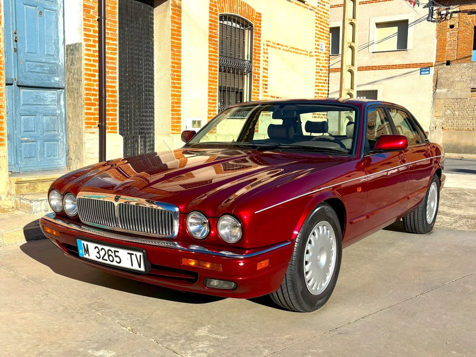 1996 Jaguar X300 XJ - Image 6 of 31