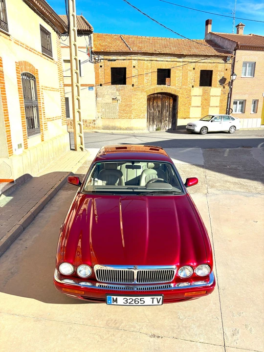 1996 Jaguar X300 XJ - Image 18 of 31
