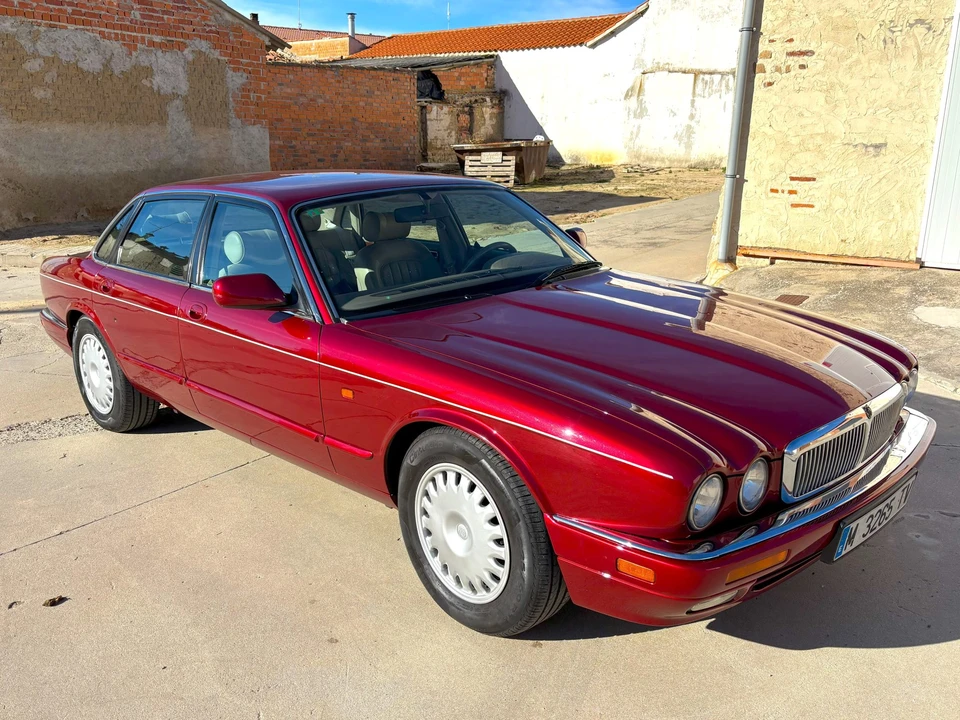 1996 Jaguar X300 XJ - Image 31 of 31