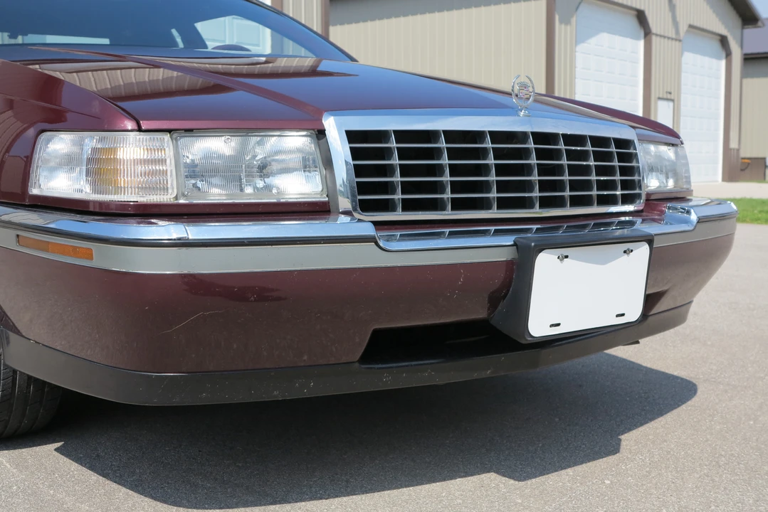 1992 Cadillac Eldorado 12th Gen - Image 14 of 31