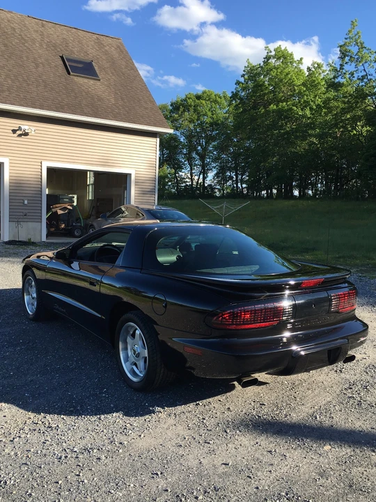 1994 Pontiac Firebird Formula 4th Gen - Image 12 of 31