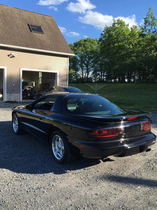 1994 Pontiac Firebird Formula 4th Gen - Image 13 of 31