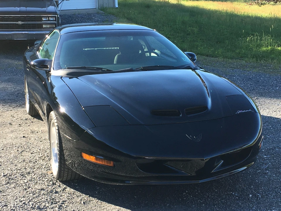 1994 Pontiac Firebird Formula 4th Gen - Image 11 of 31