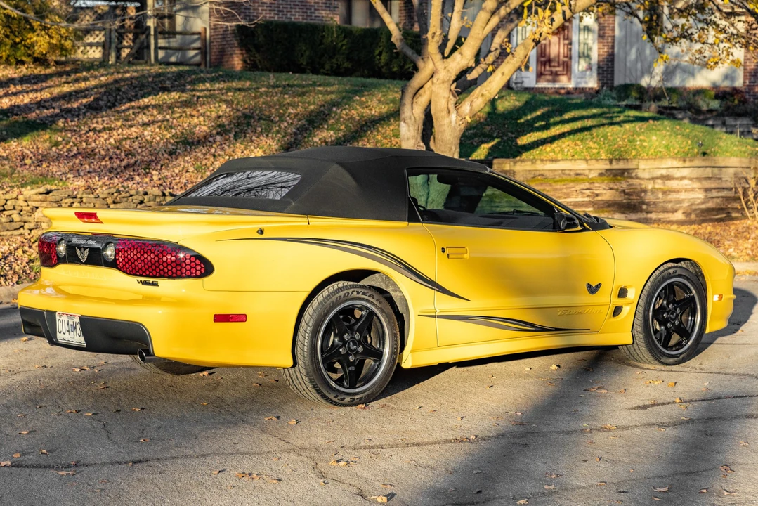 2002 Pontiac Firebird Trans Am 4th Gen - Image 16 of 31