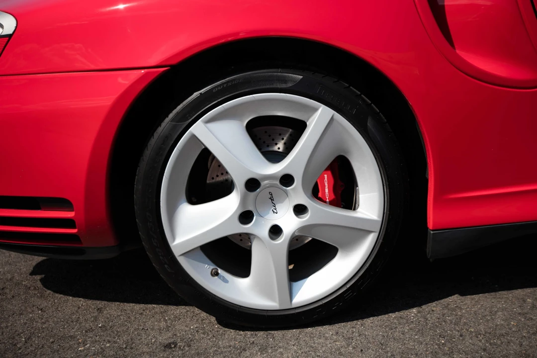 2003 Porsche 996 Turbo - Image 28 of 31