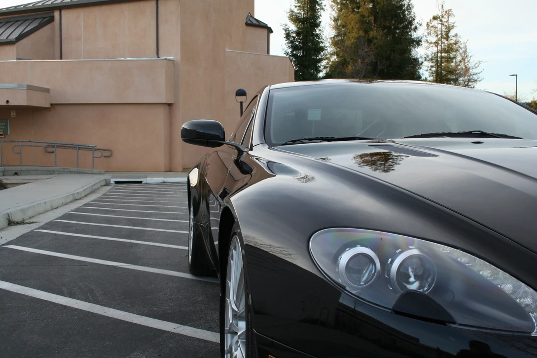 2009 Aston Martin V8 Vantage (2006-2017) - Image 10 of 31