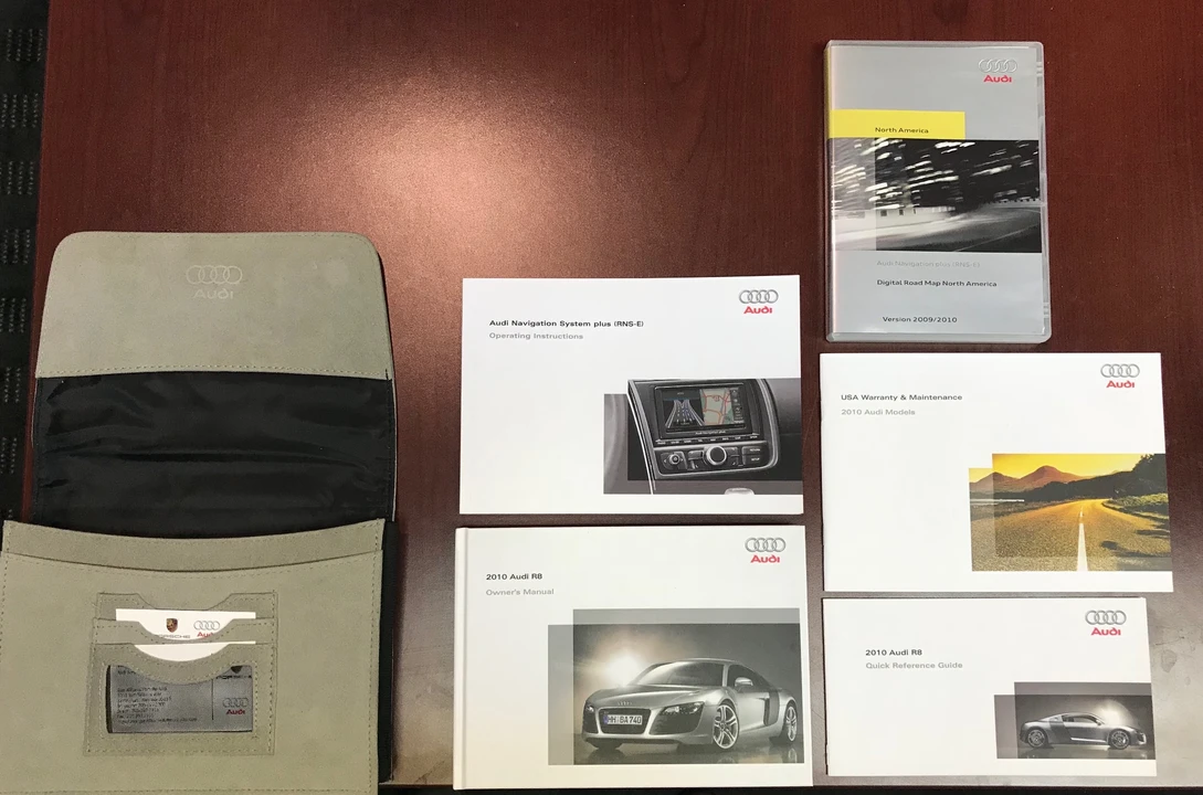 2010 Audi 42 R8 - Image 27 of 31