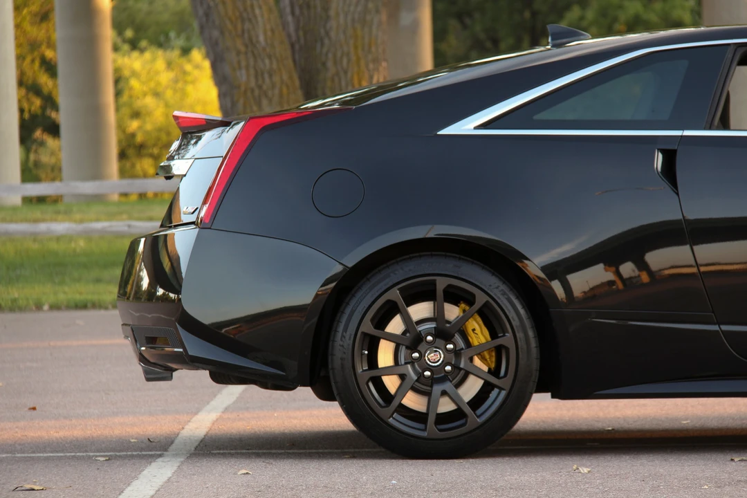 2011 Cadillac CTS-V 2nd Gen - Image 18 of 31