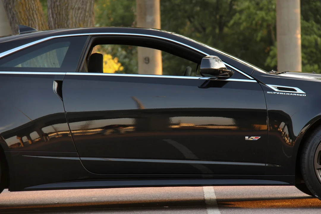 2011 Cadillac CTS-V 2nd Gen - Image 17 of 31