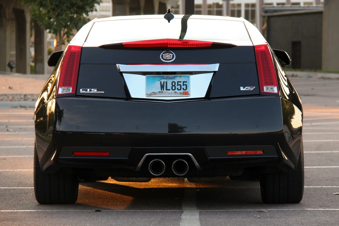 2011 Cadillac CTS-V 2nd Gen - Image 11 of 31