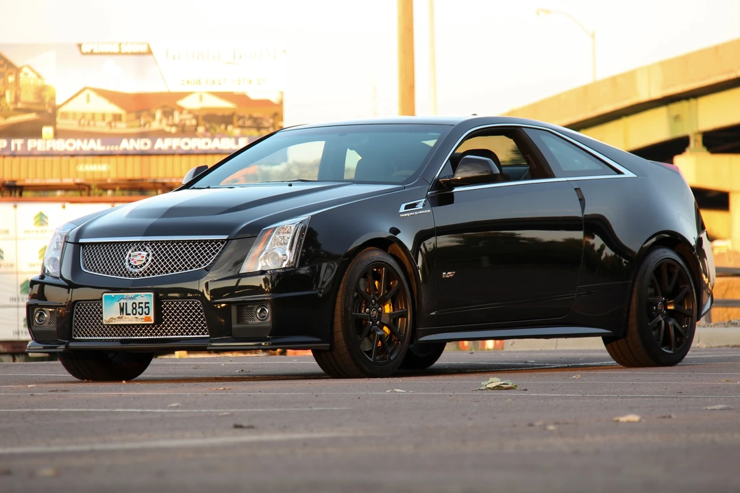 2011 Cadillac CTS-V 2nd Gen - Image 2 of 31