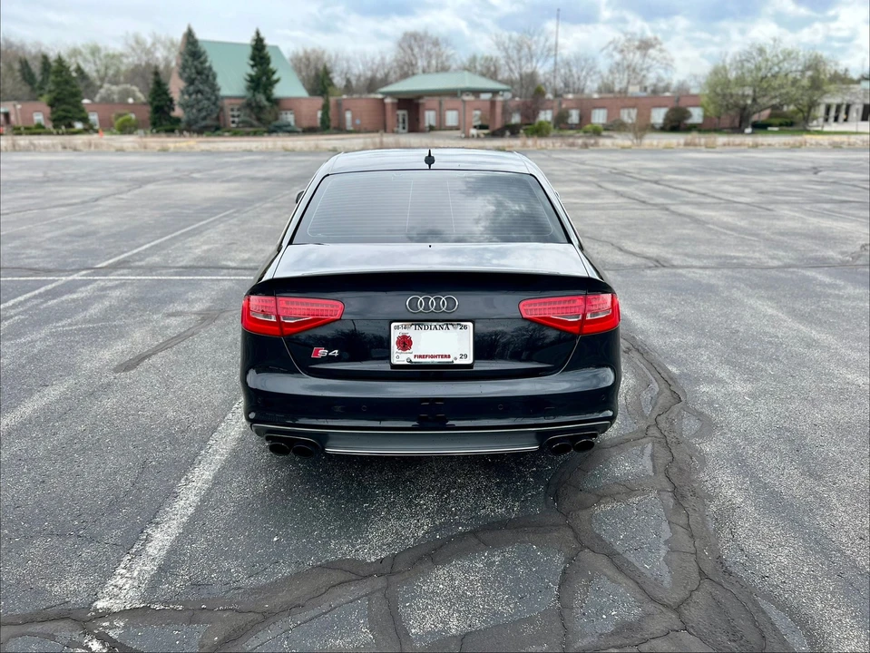 2014 Audi B8 S4 - Image 4 of 22