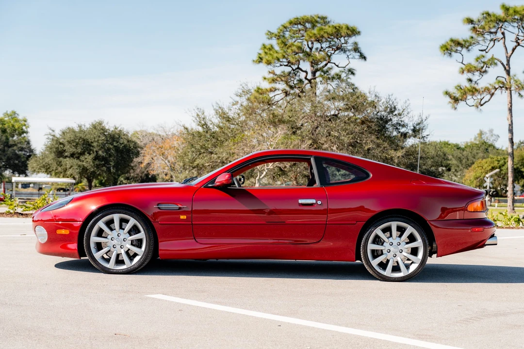 2002 Aston Martin DB7 Vantage - Image 17 of 31