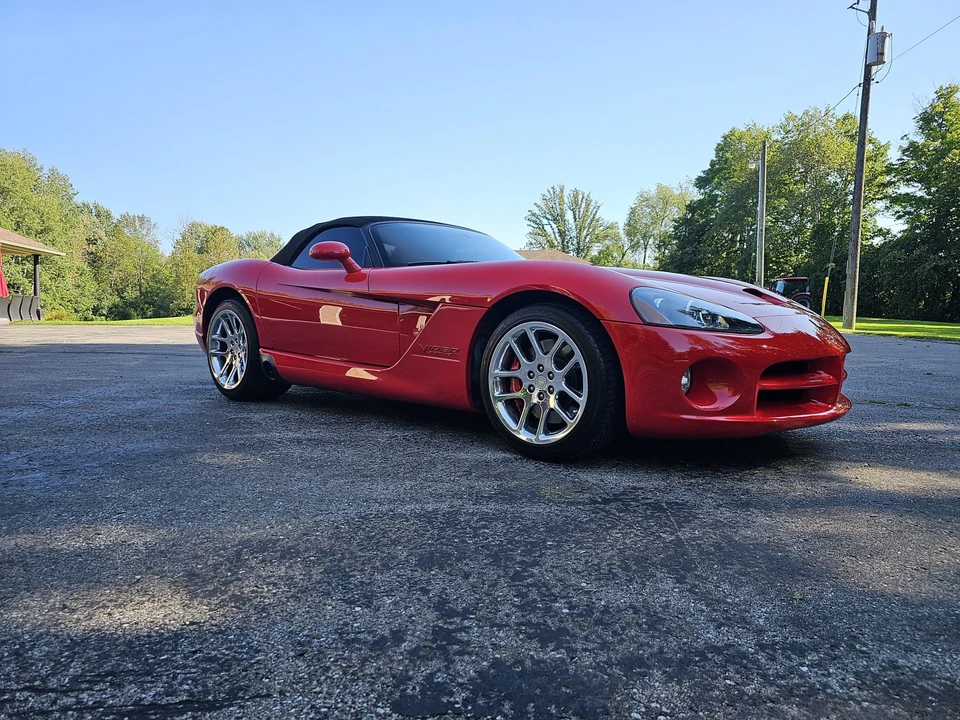 2004 Dodge Viper 3rd Gen - Image 17 of 31