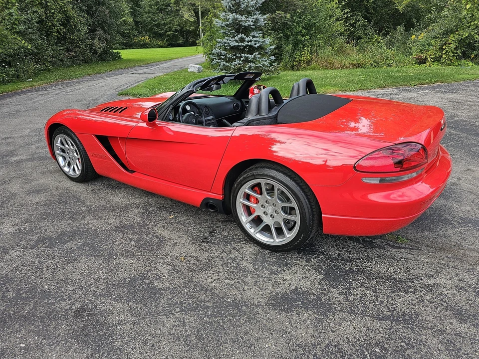 2004 Dodge Viper 3rd Gen - Image 3 of 31
