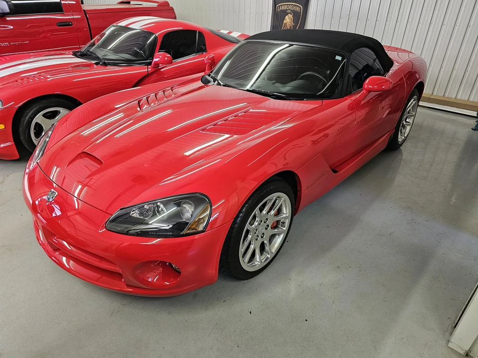 2004 Dodge Viper 3rd Gen - Image 20 of 31