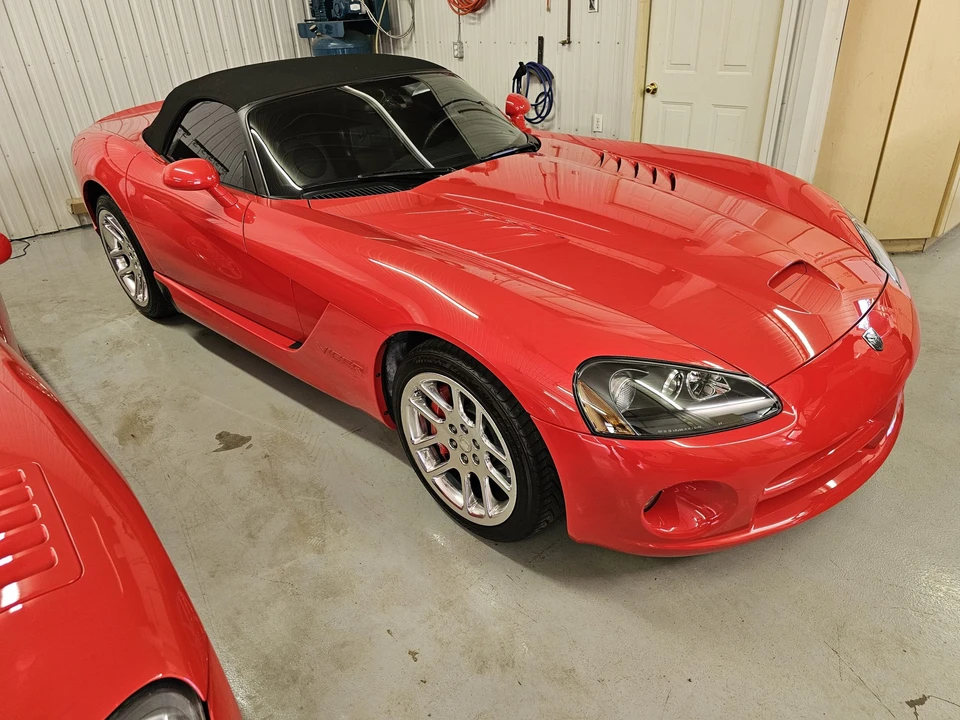 2004 Dodge Viper 3rd Gen - Image 19 of 31