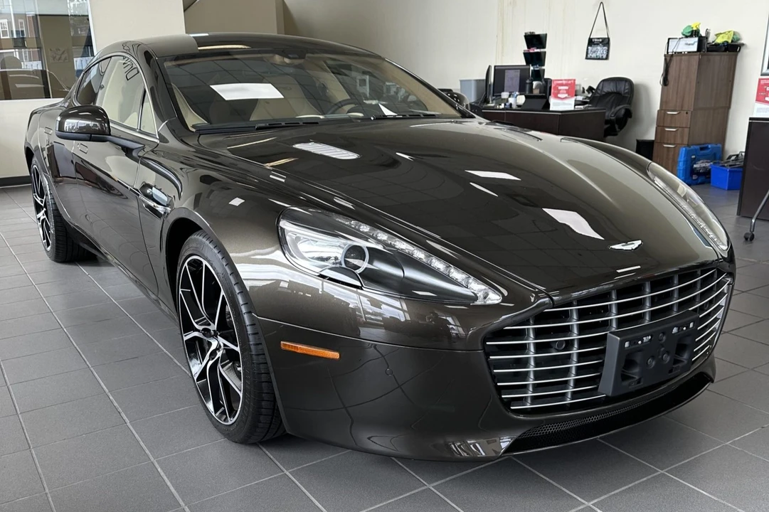2014 Aston Martin Rapide - Image 21 of 31