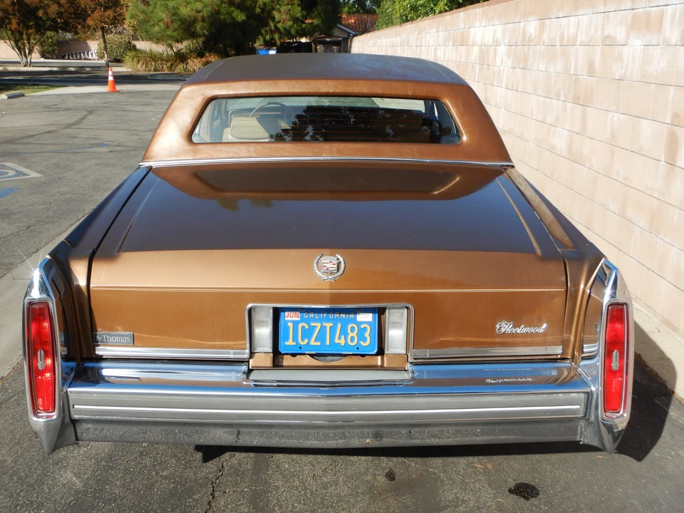 1981 Cadillac Fleetwood - Image 18 of 31