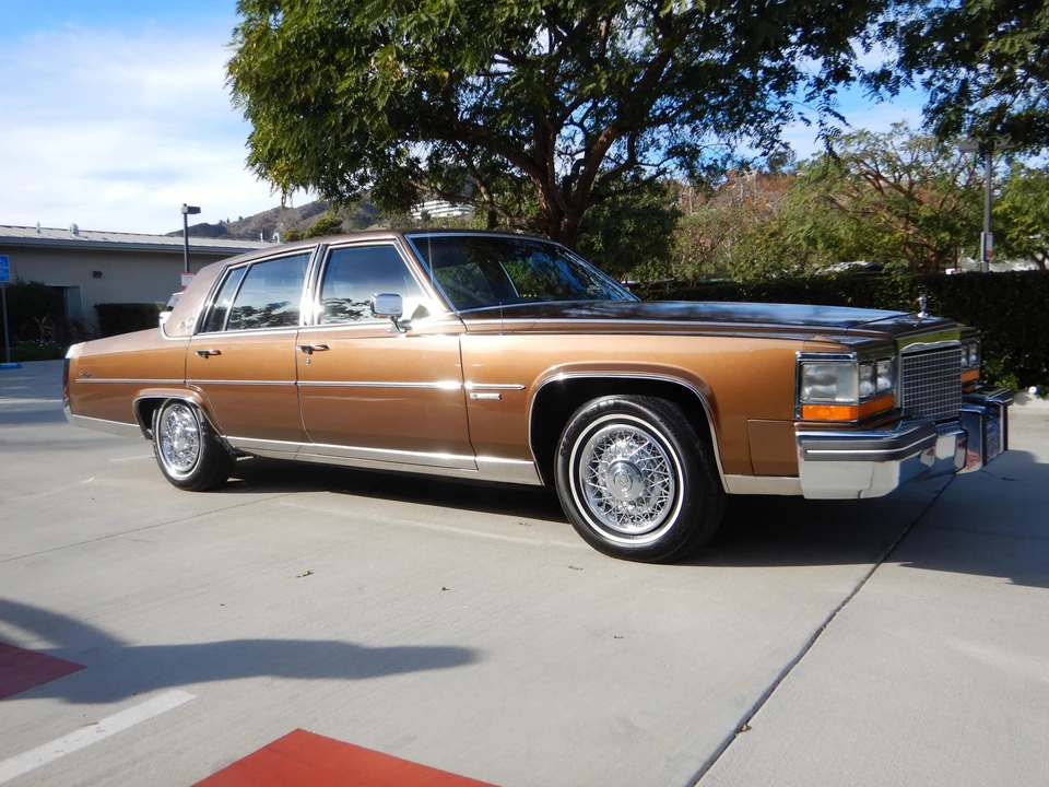 1981 Cadillac Fleetwood - Image 10 of 31