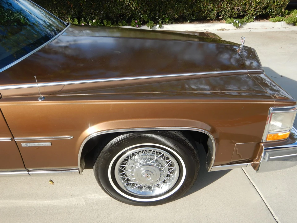 1981 Cadillac Fleetwood - Image 24 of 31