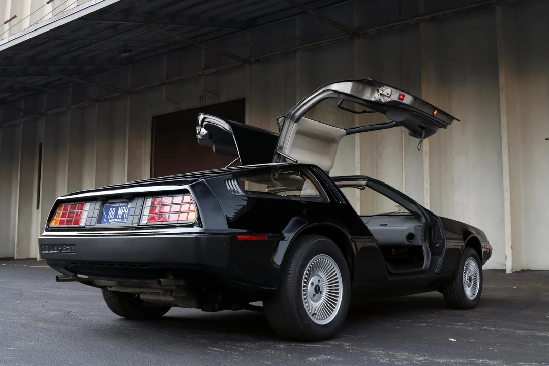1981 DeLorean DMC-12 - Image 23 of 31