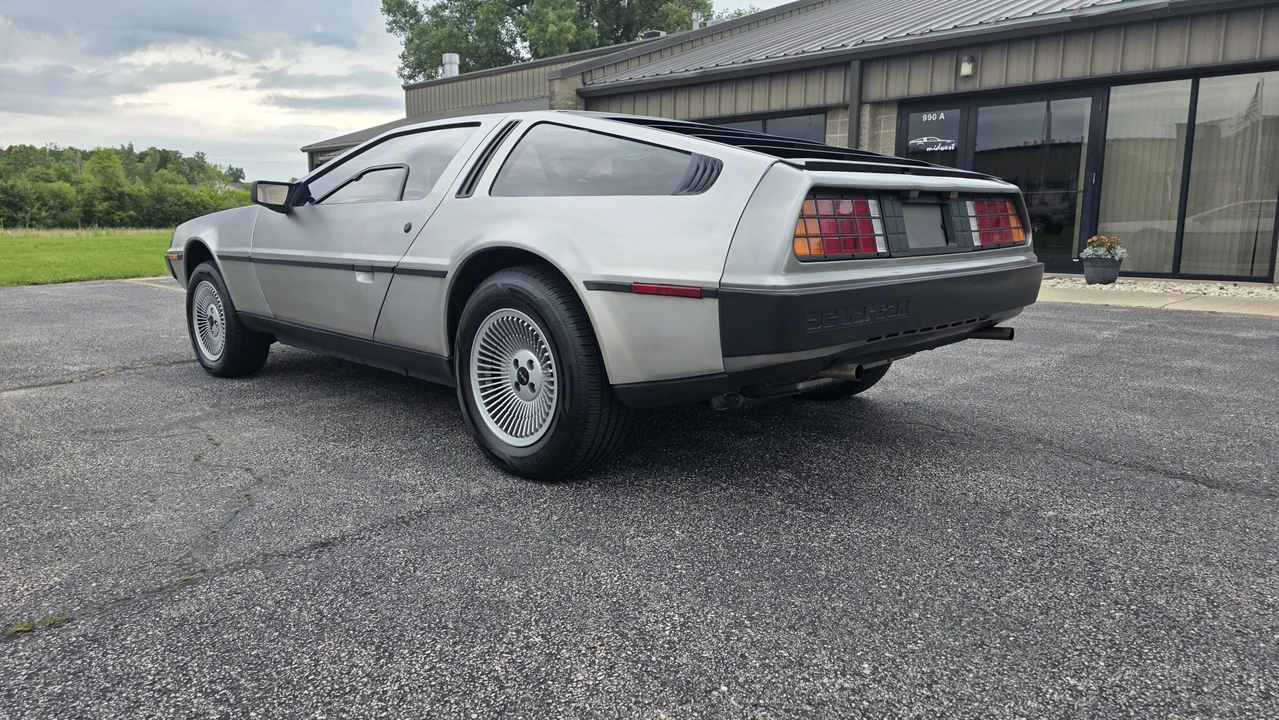1981 DeLorean DMC-12 - Image 29 of 31