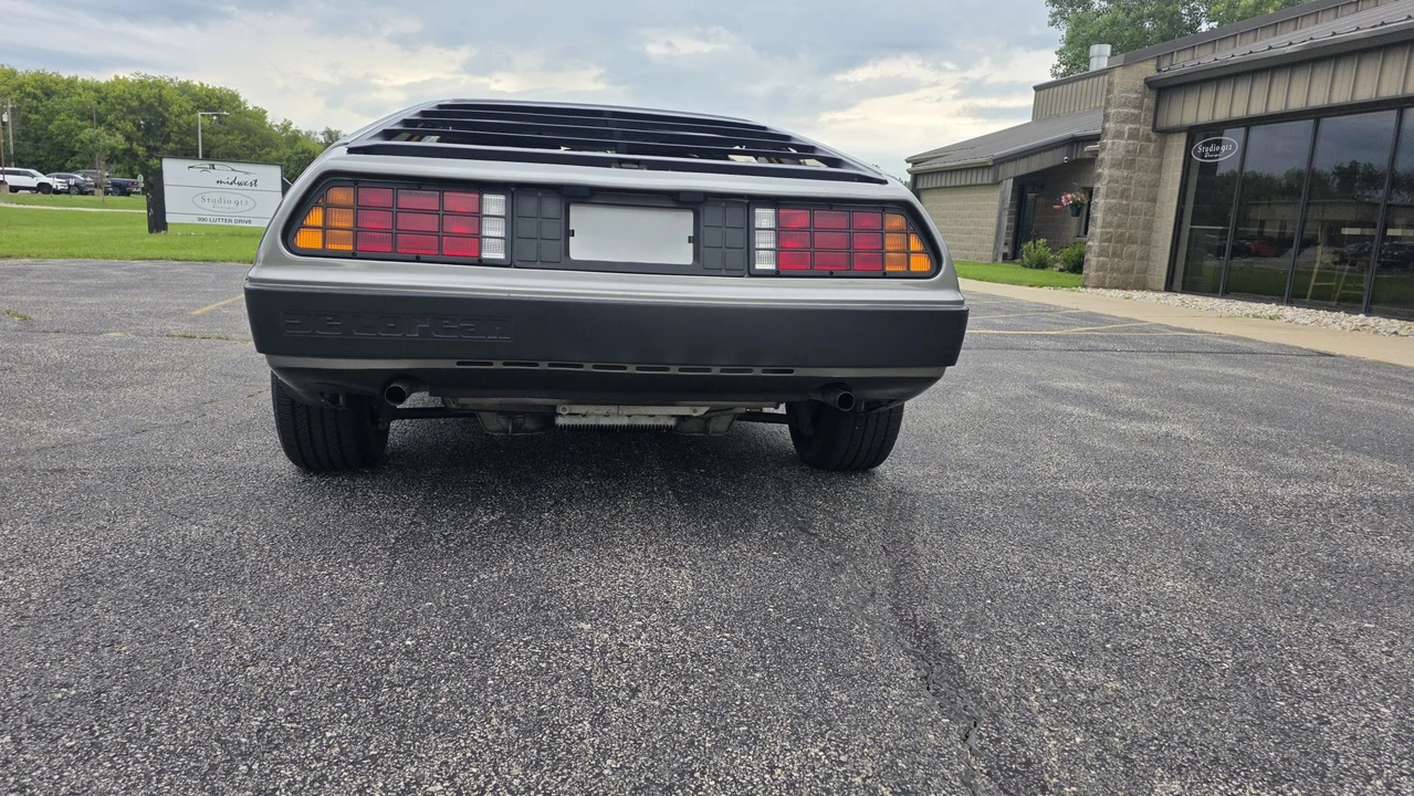 1981 DeLorean DMC-12 - Image 23 of 31