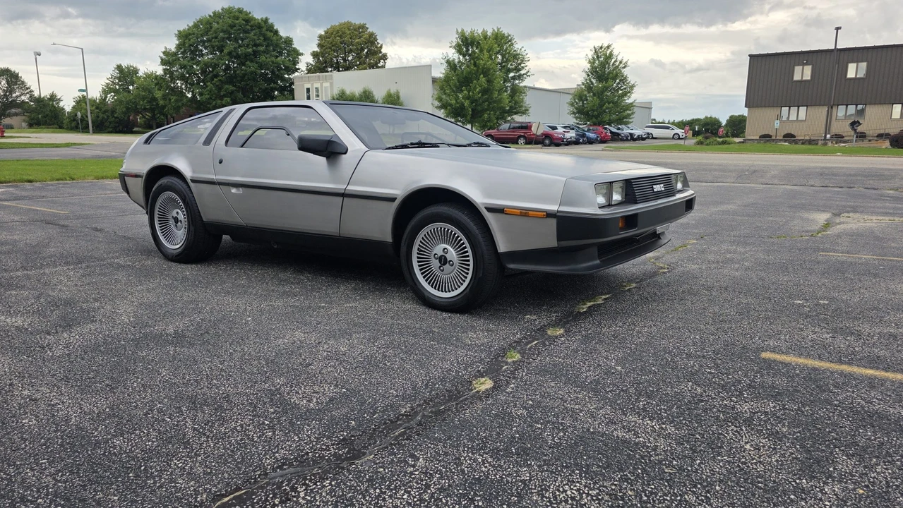 1981 DeLorean DMC-12 - Image 13 of 31