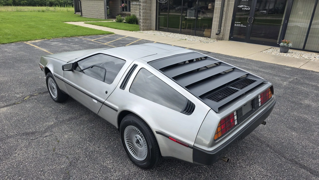 1981 DeLorean DMC-12 - Image 30 of 31