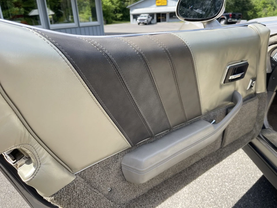 1982 Chevrolet Corvette C3 - Image 27 of 31