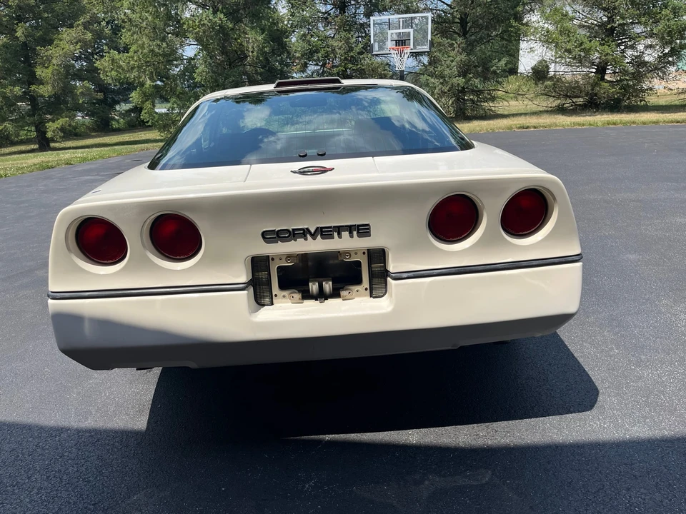 1984 Chevrolet Corvette C4 - Image 6 of 31