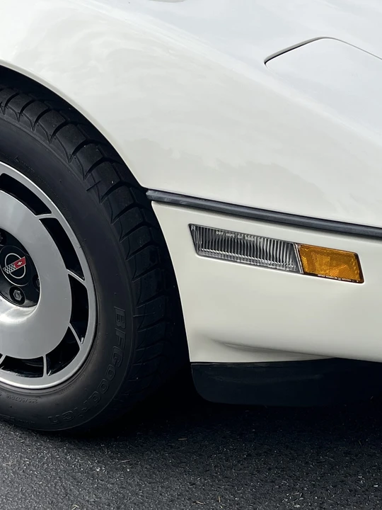 1984 Chevrolet Corvette C4 - Image 16 of 31