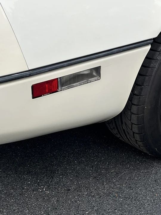 1984 Chevrolet Corvette C4 - Image 21 of 31