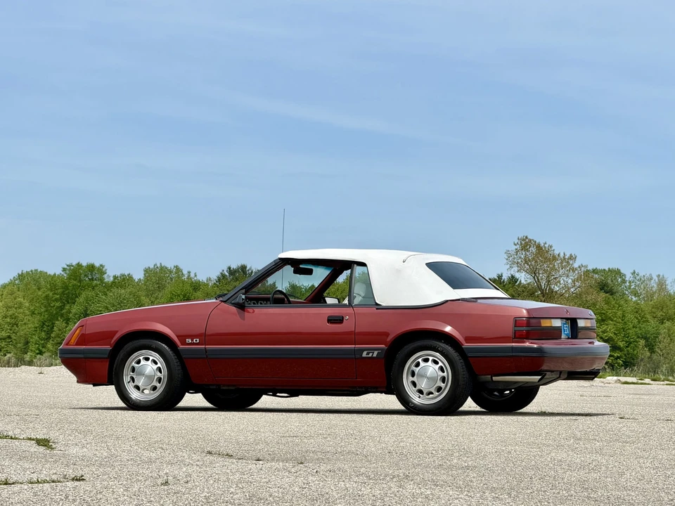 1985 Ford Mustang GT 3rd Gen - Image 20 of 31